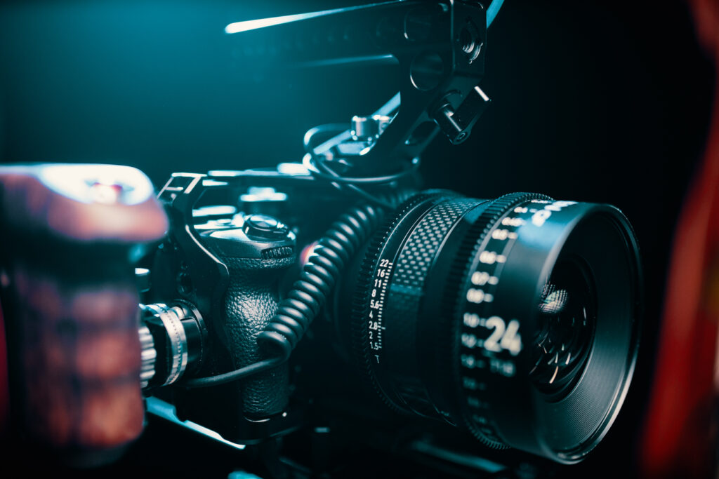 Quelle caméra pour filmer nos réalisations ? - Studio Be Happix